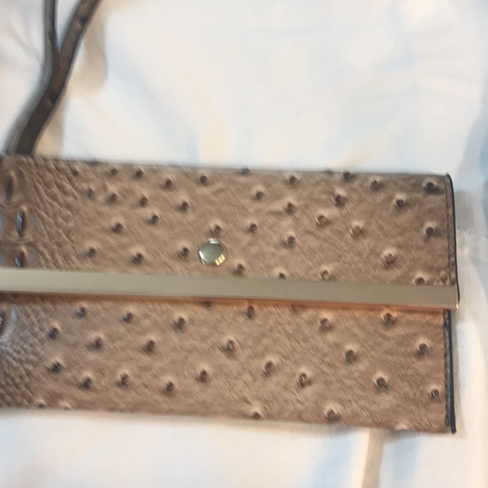 Vegan Leather Shoulder Bag - Picture 4 of 11